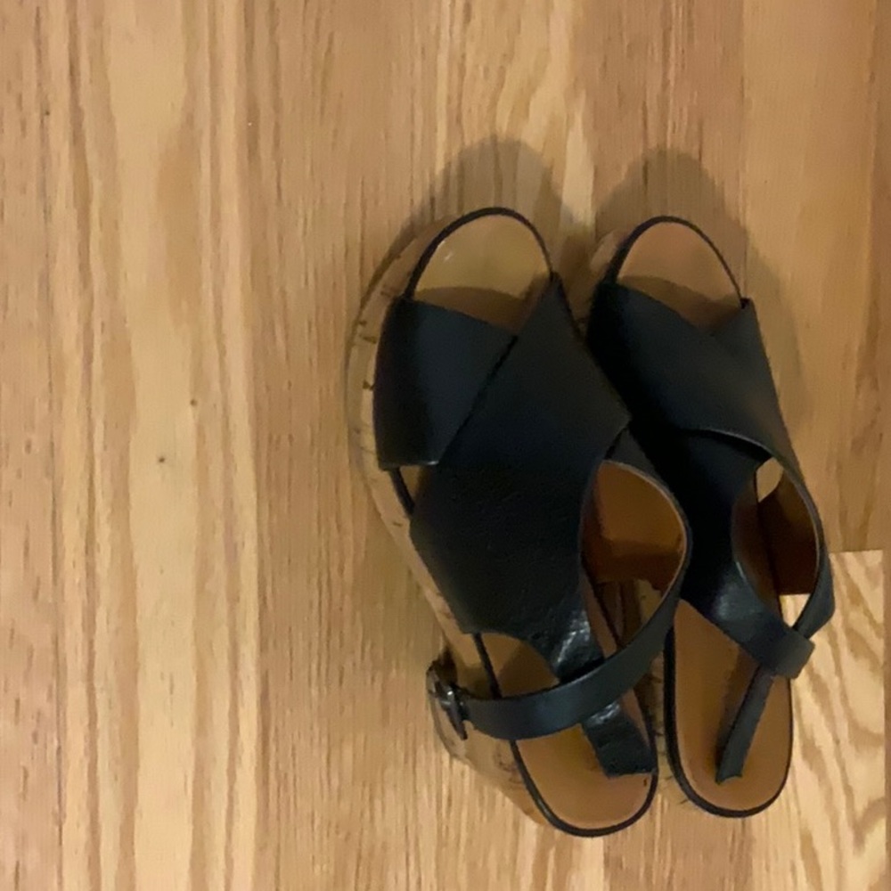 Gentle Souls by Kenneth Cole Shoes
